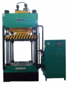 四柱液壓機有什么特點？